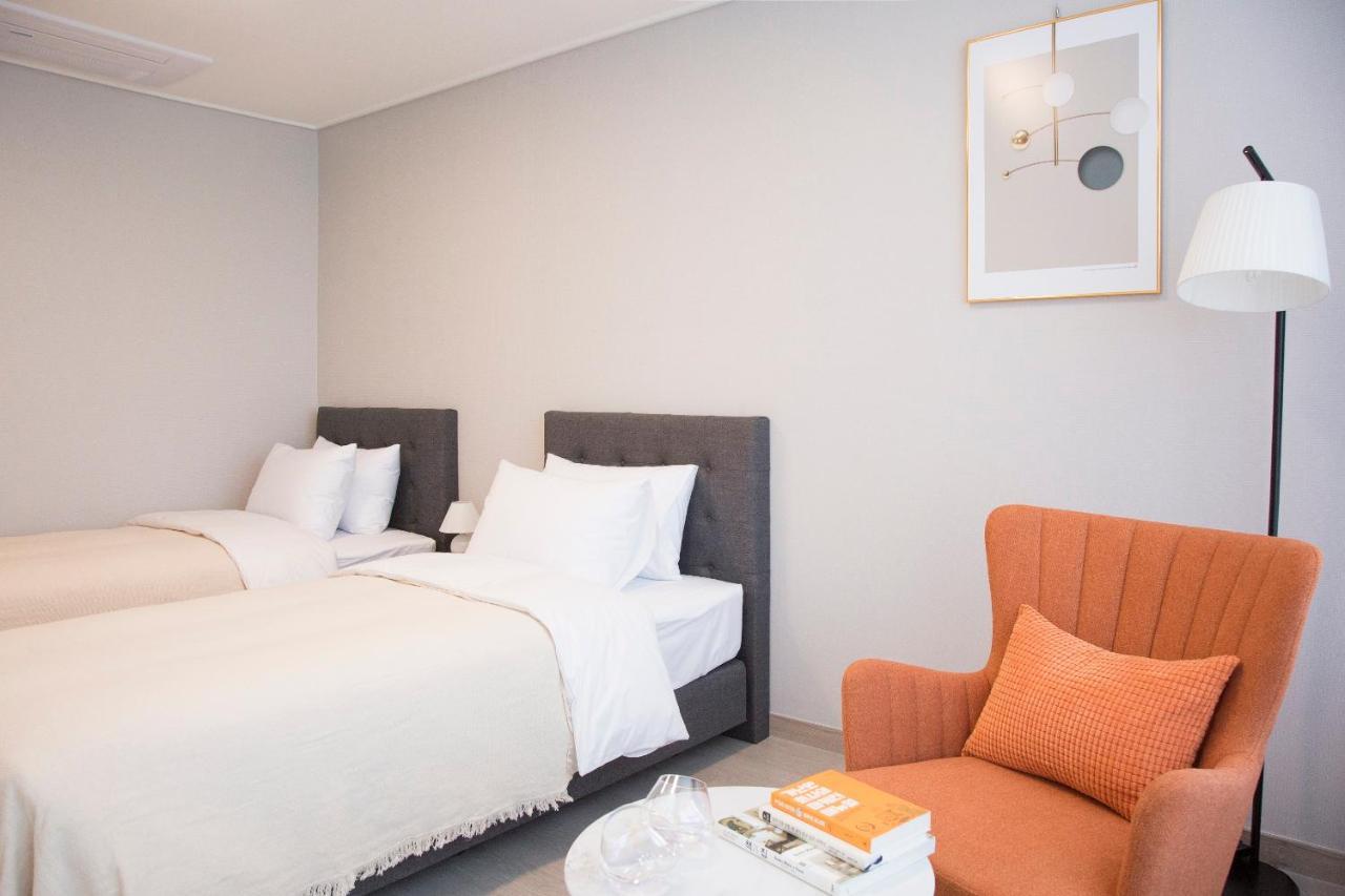 Celebstay Songdo Halla Western Park Yeonsu Екстер'єр фото
