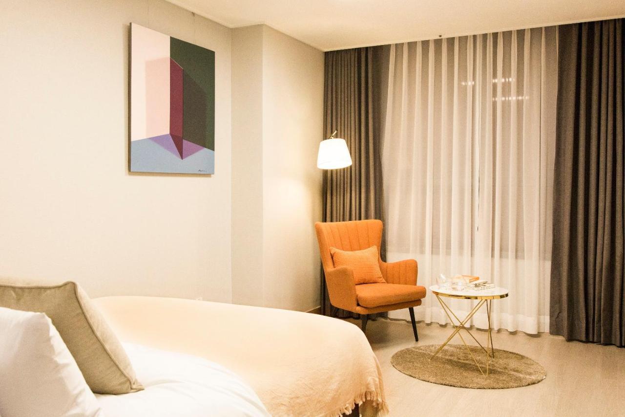 Celebstay Songdo Halla Western Park Yeonsu Екстер'єр фото